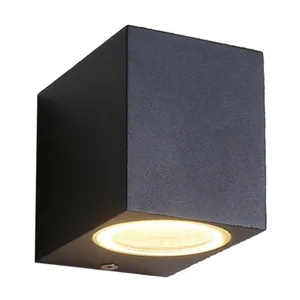 מנורת קיר דאון מוגנת מים